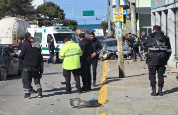 Accidente en pleno centro de Comodoro: un colectivo sin frenos chocó contra tres vehículos